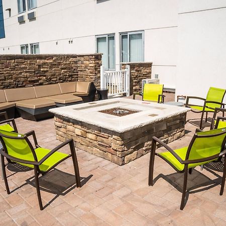 Springhill Suites By Marriott Woodbridge Buitenkant foto