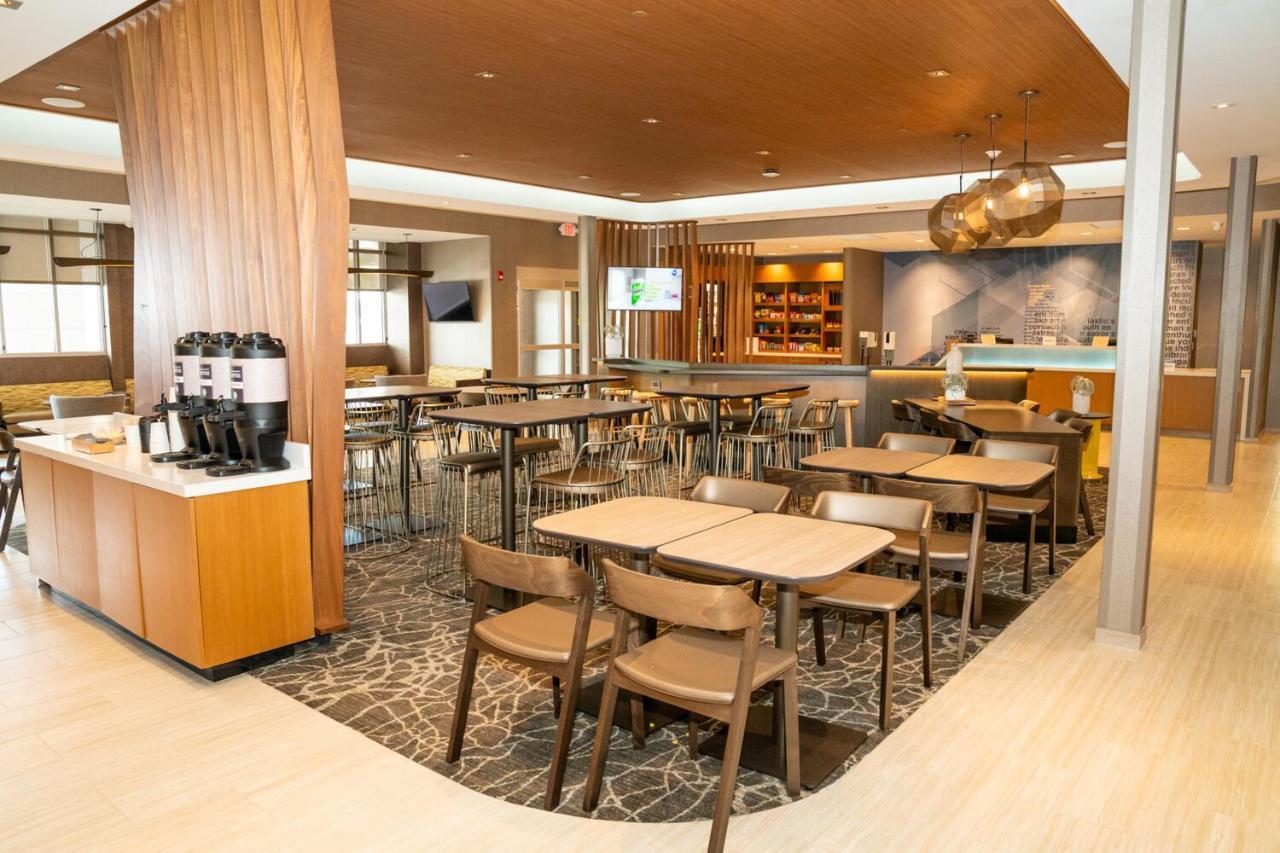 Springhill Suites By Marriott Woodbridge Buitenkant foto