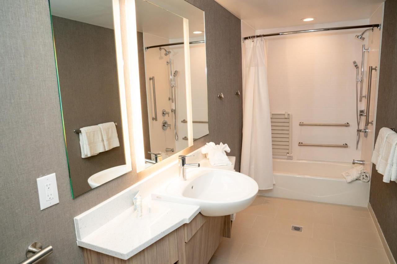 Springhill Suites By Marriott Woodbridge Buitenkant foto