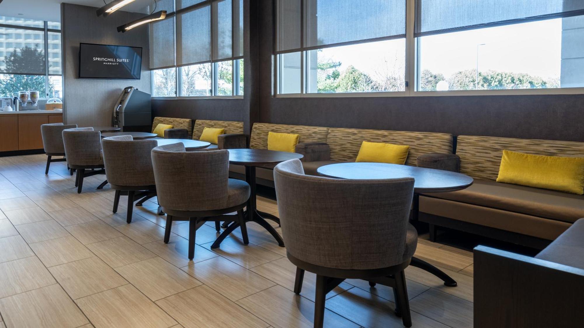 Springhill Suites By Marriott Woodbridge Buitenkant foto